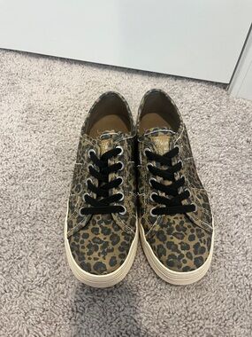 Blowfish Malibu Leopard Print Canvas Sneakers - Tan & Black